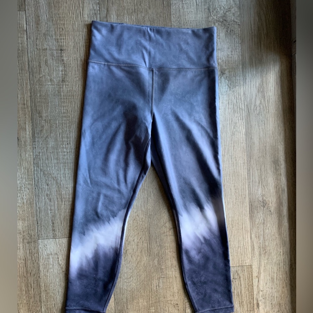 Athleta women’s leggings size M